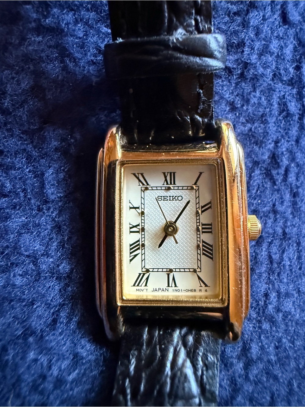 Seiko Ladies Tank-Style Gold Tone w/ Roman Numerals Quartz Watch